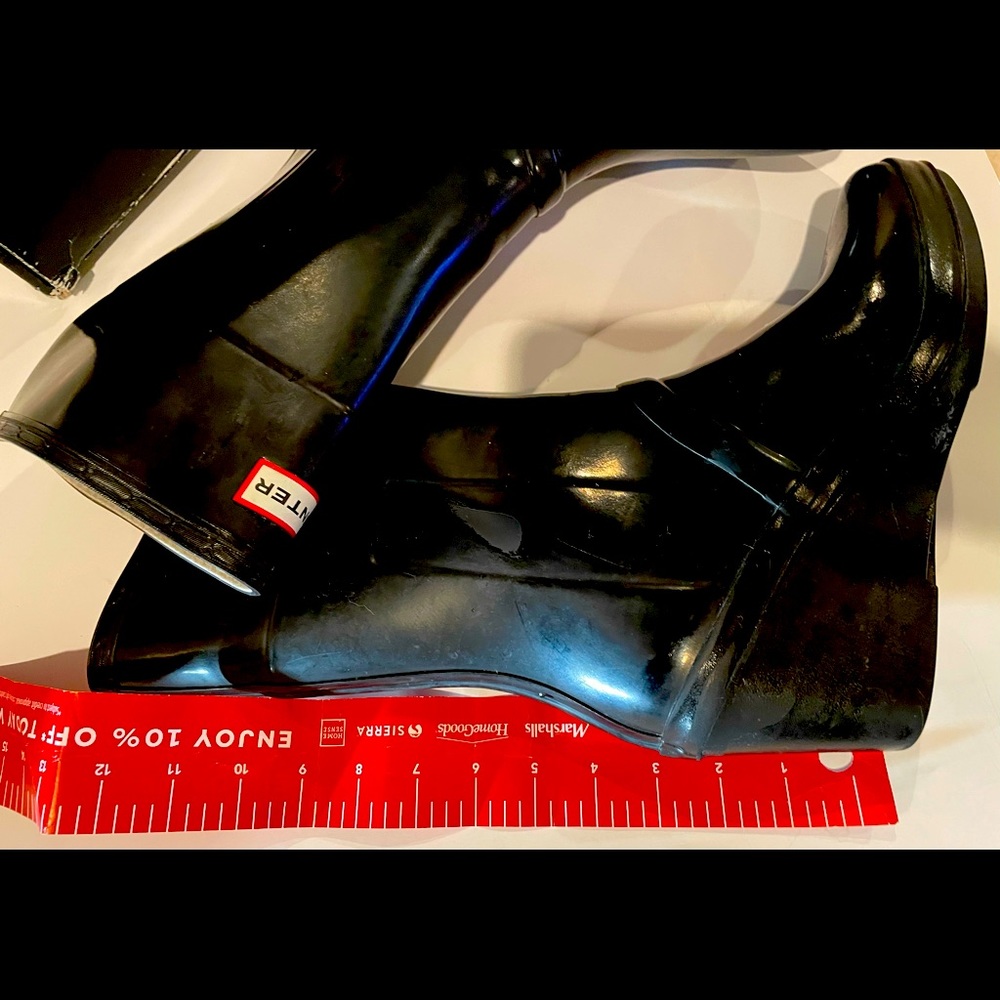 Hunter wedge rain boots